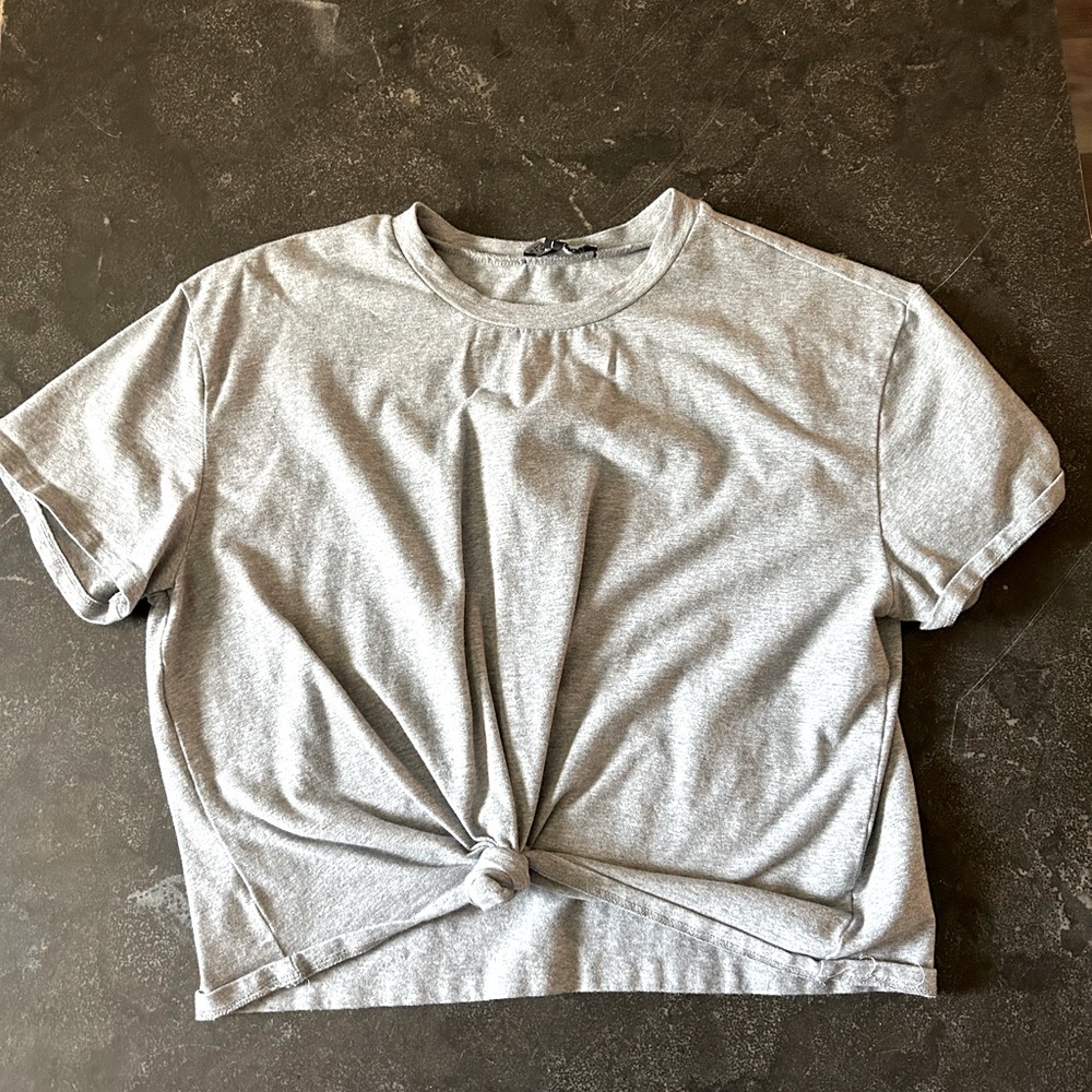 Fashion nova crop top